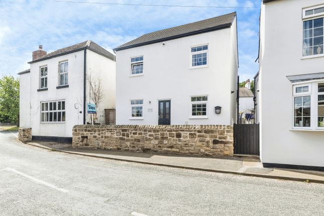 3 bed property, in Main Street, £300,000