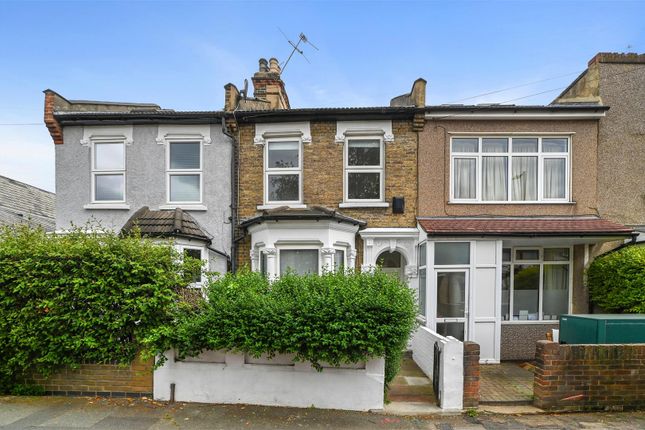 2 bed property, in Lorne Road, £625,000