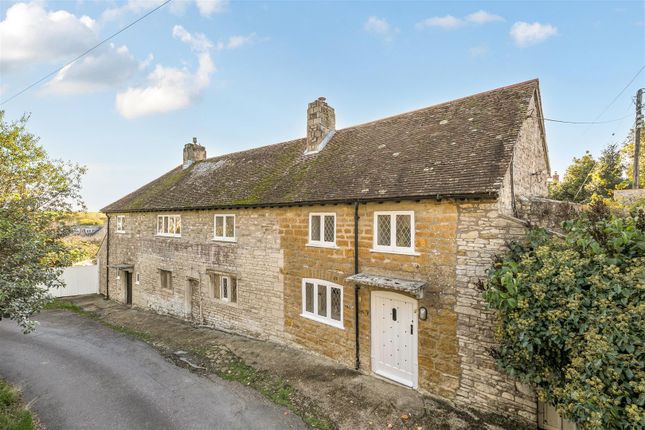5 bed property, in Tudor House, £700,000