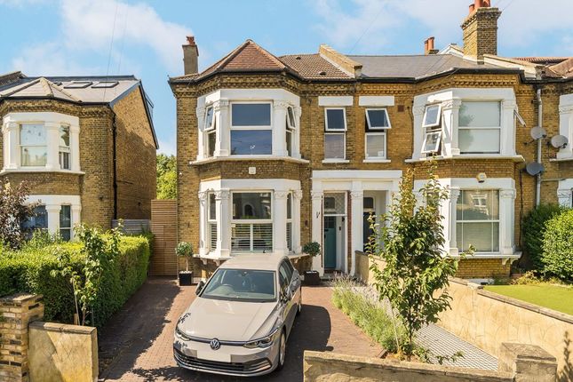 4 bed property, in Kempshott Road, £1,220,000