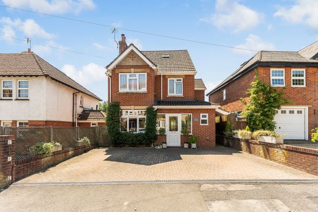 4 bed property, in Shaftesbury Road, £625,000