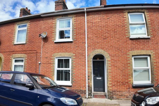 2 bed property, in Clifford Street, £175,000