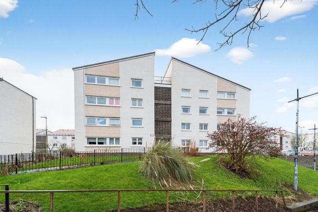 3 bed property, in Mill Court, £75,000