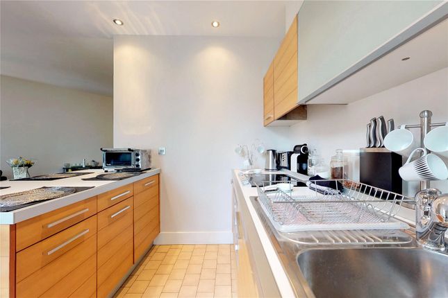 Land, in Balmoral Apartments, £529,995