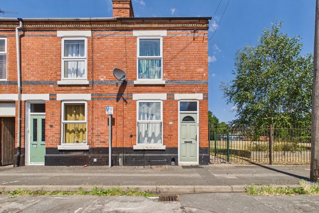2 bed property, in Frederick Street, £145,000