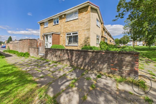 3 bed property, in Kemble Green North, £100,000