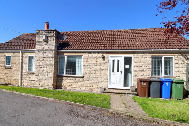3 bed property, in Shipman Court, £270,000