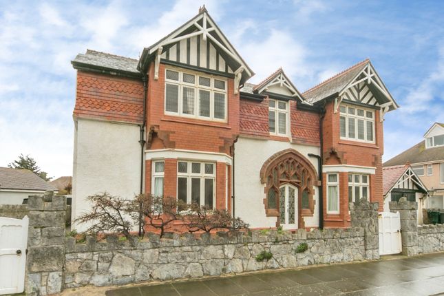 6 bed property, in Abbey Road, £500,000