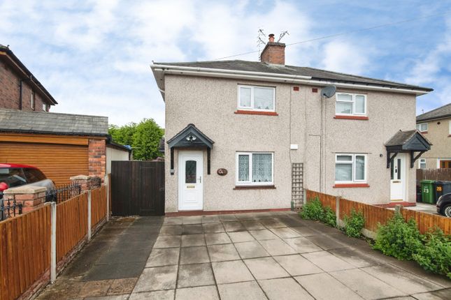 2 bed property, in Durham Road, £176,000