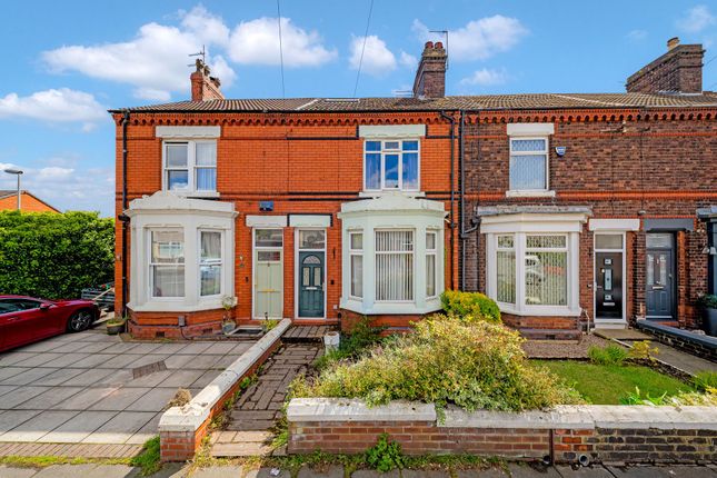 3 bed property, in Derby Road, £225,000