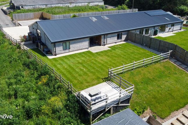 4 bed property, in Willow Green Lane, £720,000