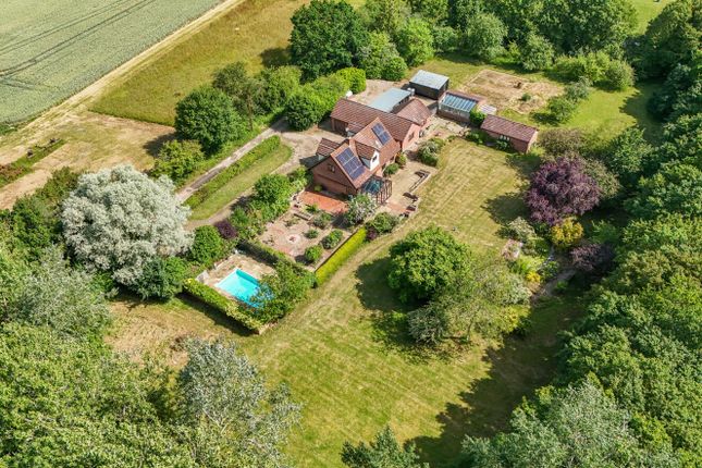 3 bed property, in Cockfield, £900,000