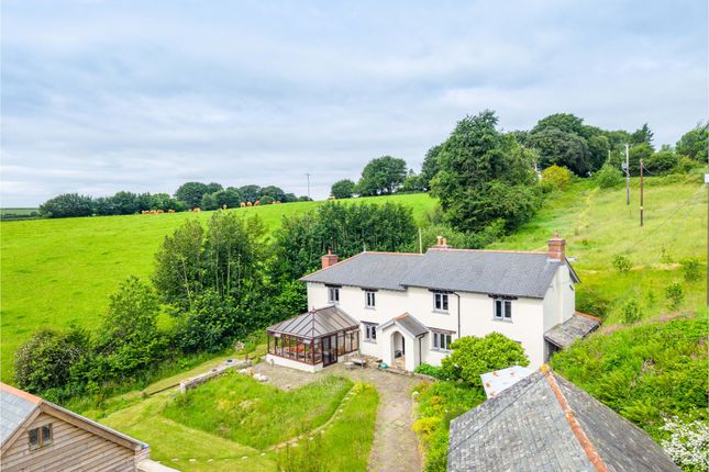 5 bed property, in Arlington, £795,000