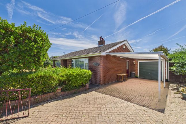 2 bed property, in Colchester Road, £425,000