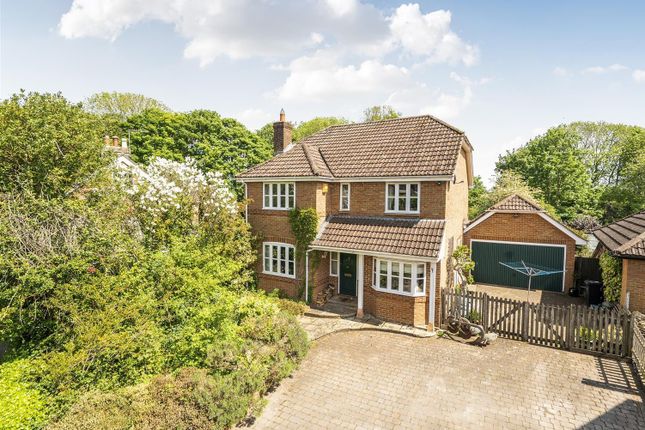 4 bed property, in The Close, £625,000