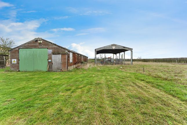 3 bed property, in Eastwood End, £850,000