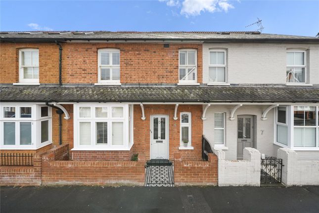 3 bed property, in Elmgrove Road, £760,000