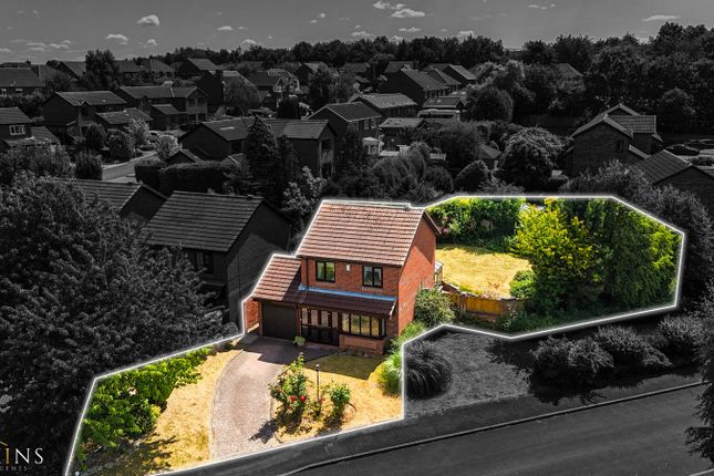3 bed property, in Mossdale, £290,000