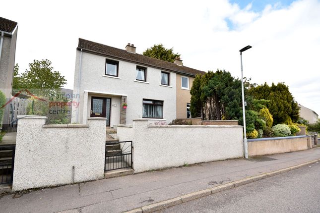 3 bed property, in Brodie Drive, £185,000