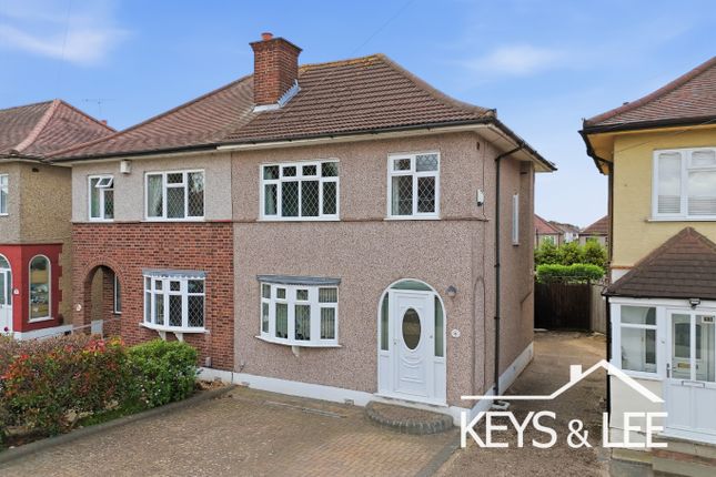 3 bed property, in Lowshoe Lane, £450,000