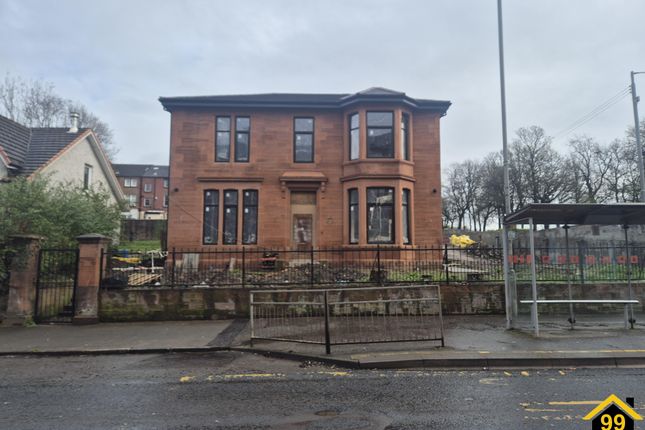 5 bed property, in 421 Tollcross Road, £350,000