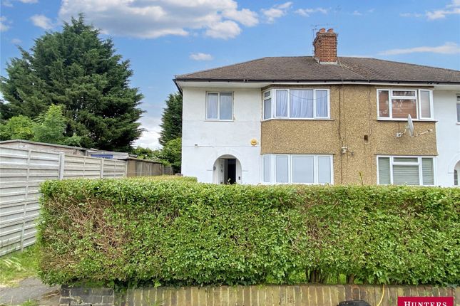2 bed property, in Connaught Road, £385,000