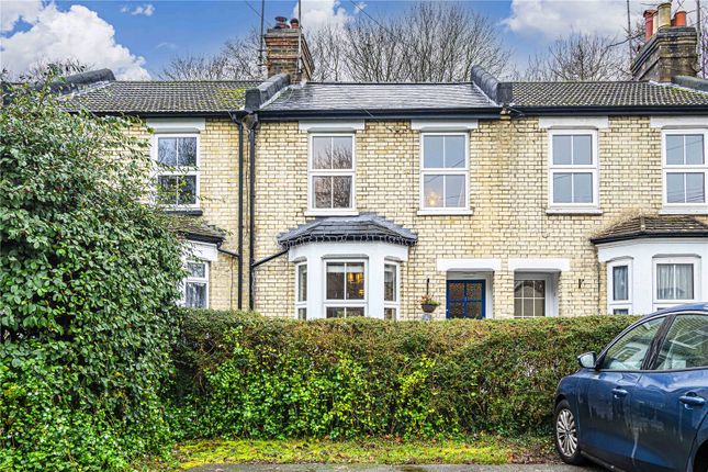 2 bed property, in Glenview Gardens, £425,000