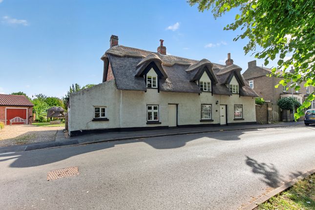 3 bed property, in West Street, £450,000