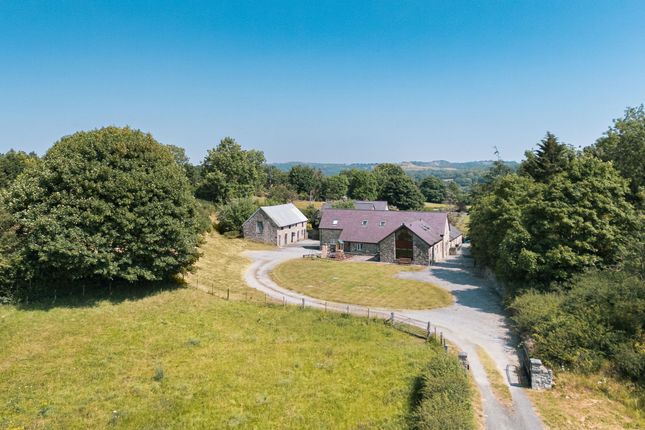 5 bed property, in Llandegla Road, £900,000