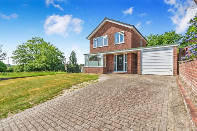 3 bed property, in St. Hubert Road, £400,000