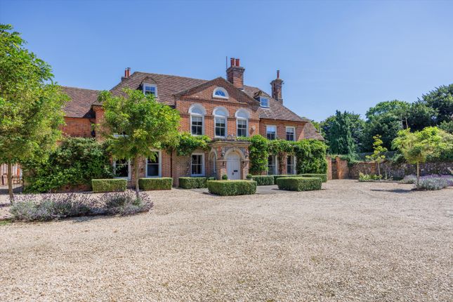6 bed property, in Chieveley, £2,950,000