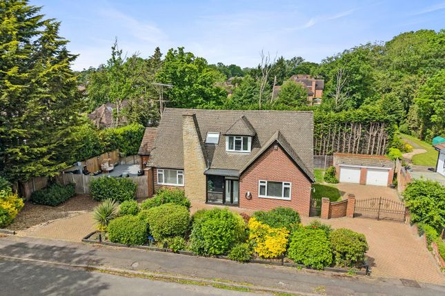 5 bed property, in The Uplands, £1,250,000