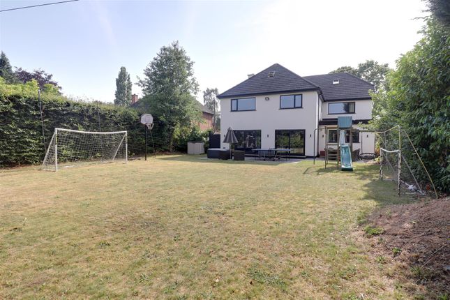 7 bed property, in Pikemere Road, £850,000