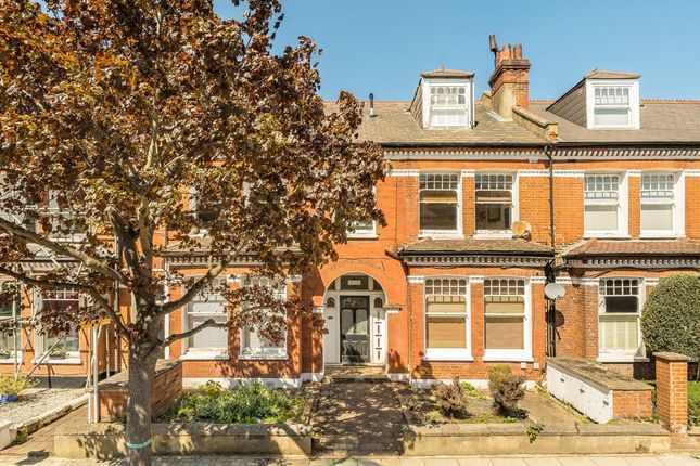 2 bed property, in Veronica Road, £725,000