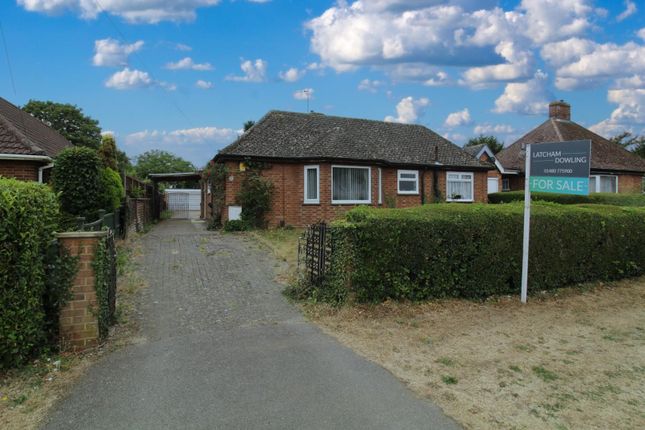 3 bed property, in Sapley Road, £500,000