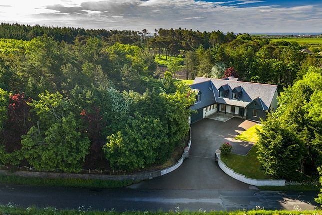 6 bed property, in Candecraig, £625,000