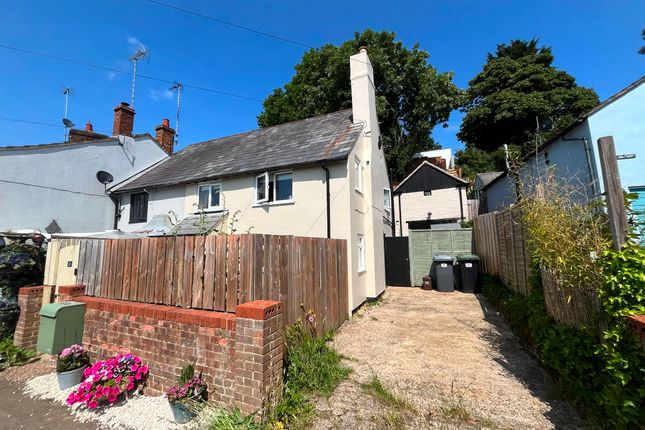 2 bed property, in Station Road, £325,000
