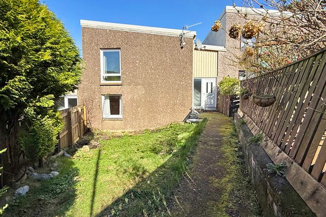 3 bed property, in Kennedy Road, £130,000