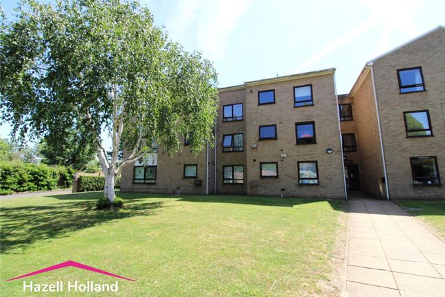 1 bed property, in Charles Court, £185,000