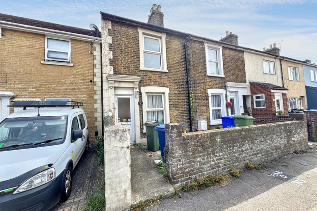 3 bed property, in Thomas Road, £210,000