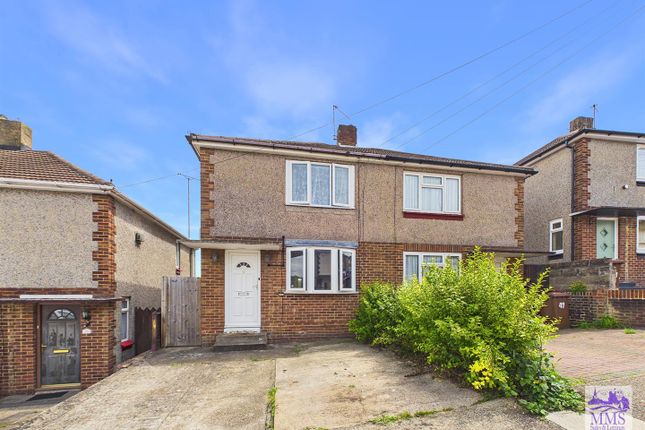2 bed property, in Settington Avenue, £260,000