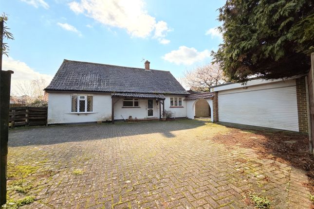 2 bed property, in Avon Road West, £400,000