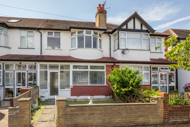 3 bed property, in Hurstcourt Road, £520,000