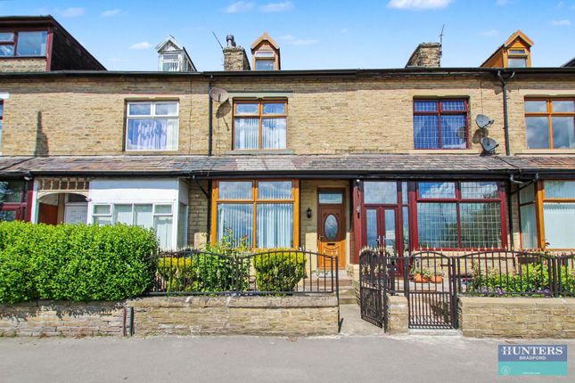 4 bed property, in Leeds Road Bradford BD3, £210,000