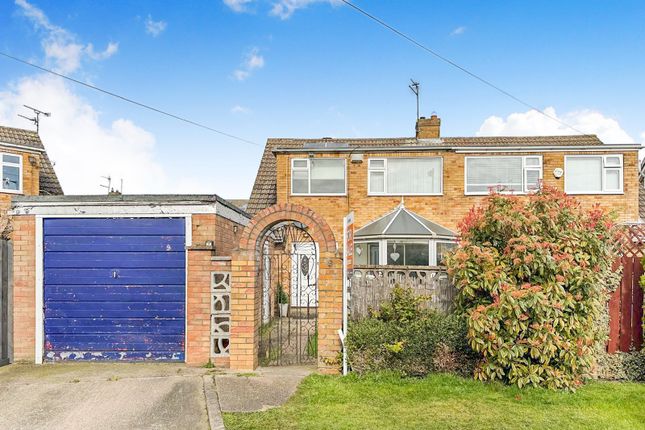 3 bed property, in Cheviotdale, £135,000