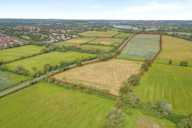 Studio, in Ambrosden, £400,000