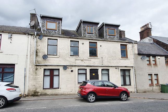 1 bed property, in Castle, £24,000