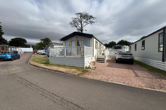 2 bed property, in 9D Seaview Avenue, £69,000