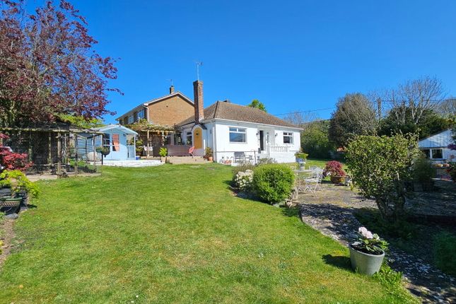 3 bed property, in Kingsdown Hill, £500,000