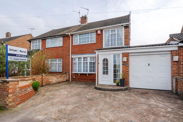 3 bed property, in Buckwood Avenue, £450,000